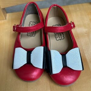 Pipperdoodles bow shoes